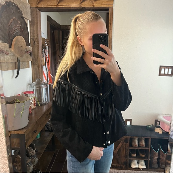 Black Tassle Western Jacket - Picture 3 of 7